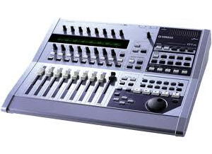 Yamaha 01X (44394)