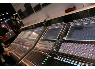 NAMM Winter 2014 D 210 ModernPics.com