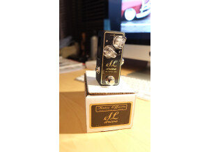 Xotic Effects AC Booster - Limited Color Edition