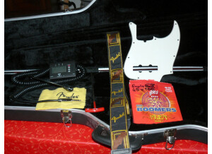Fender American Series - Jazz Bass Rw Chrm-Red