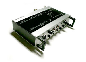 Native Instruments Audio 8 DJ (84248)