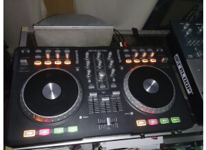 Numark Mixtrack Pro (56184)