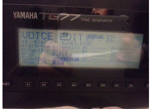 Yamaha TG77 (72003)