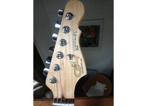 G&L Legacy Deluxe - Honeyburst Rosewood