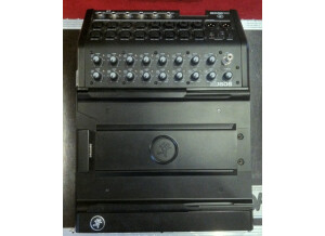 Mackie DL1608 (31289)