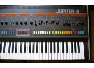 Roland Jupiter-8 (32714)