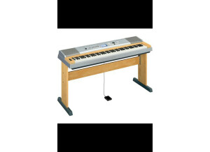 Yamaha piano numérique dgx 630 toucher lourd comme neuf 500e à débattre