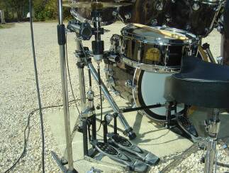 Pearl Signature Chad  Smith