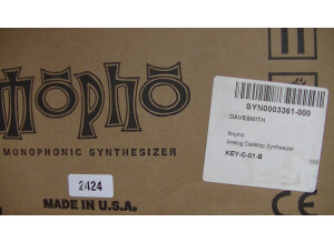 Dave Smith Instruments Mopho (8826)