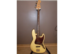 Fender Deluxe Jazz Bass (32942)