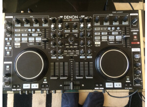 Denon DJ DN-MC6000 (53770)