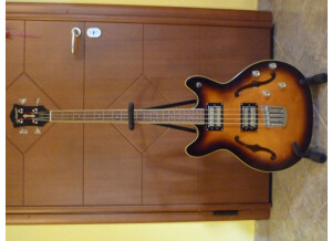 DeArmond Starfire Bass (27561)