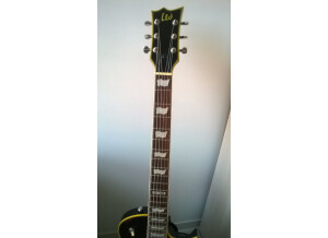 LTD EC-256 - Aged Vintage Black (75831)