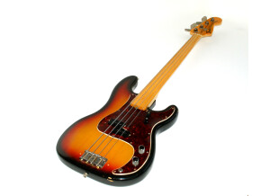 Fender 77' Precision Fretless