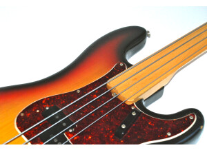 Fender 77' Precision Fretless