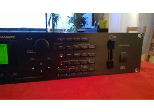 Roland JV-2080 (46272)