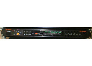 Roland SRV-2000 (83997)