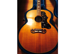 Gibson J-200 Studio - Antique Natural (71960)