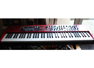 Clavia Nord Stage 76 (74041)