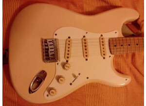 Fender Stratocaster Japan (1988)