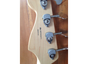 Fender Deluxe Jazz Bass (91220)