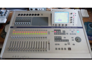 Korg D16XD (78066)