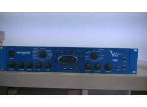 Behringer V-Amp Pro (82402)