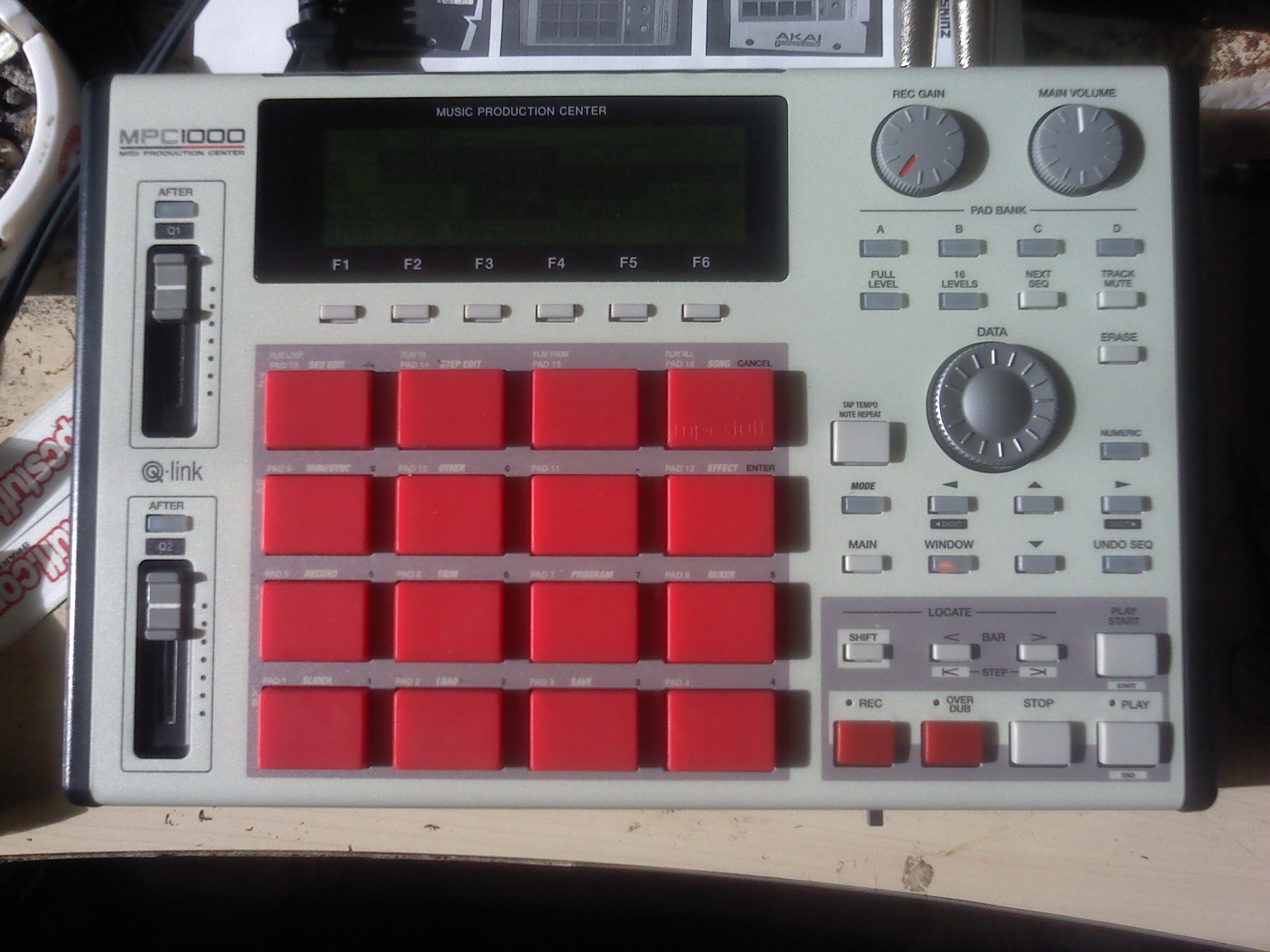 Akai Professional MPC1000
