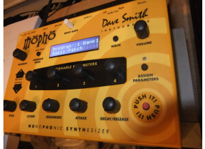 Dave Smith Instruments Mopho (29320)
