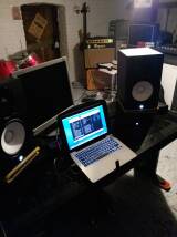 Yamaha HS8