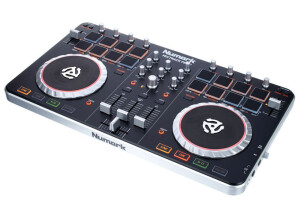 Numark NS7FX (82902)