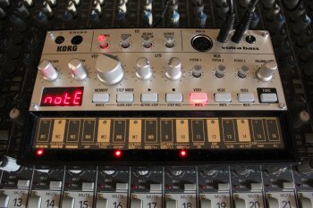 Korg Volca Bass Korg Volca Bass