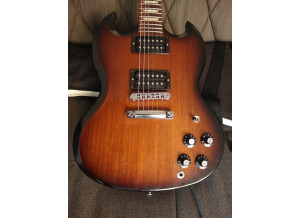 Gibson SG '70s Tribute - Vintage Sunburst (21437)