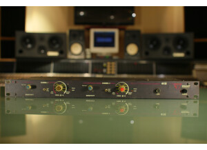 Korg DRV-3000 (2500)