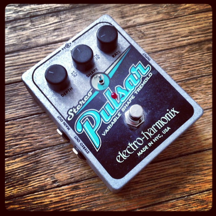 Electro-Harmonix Stereo Pulsar