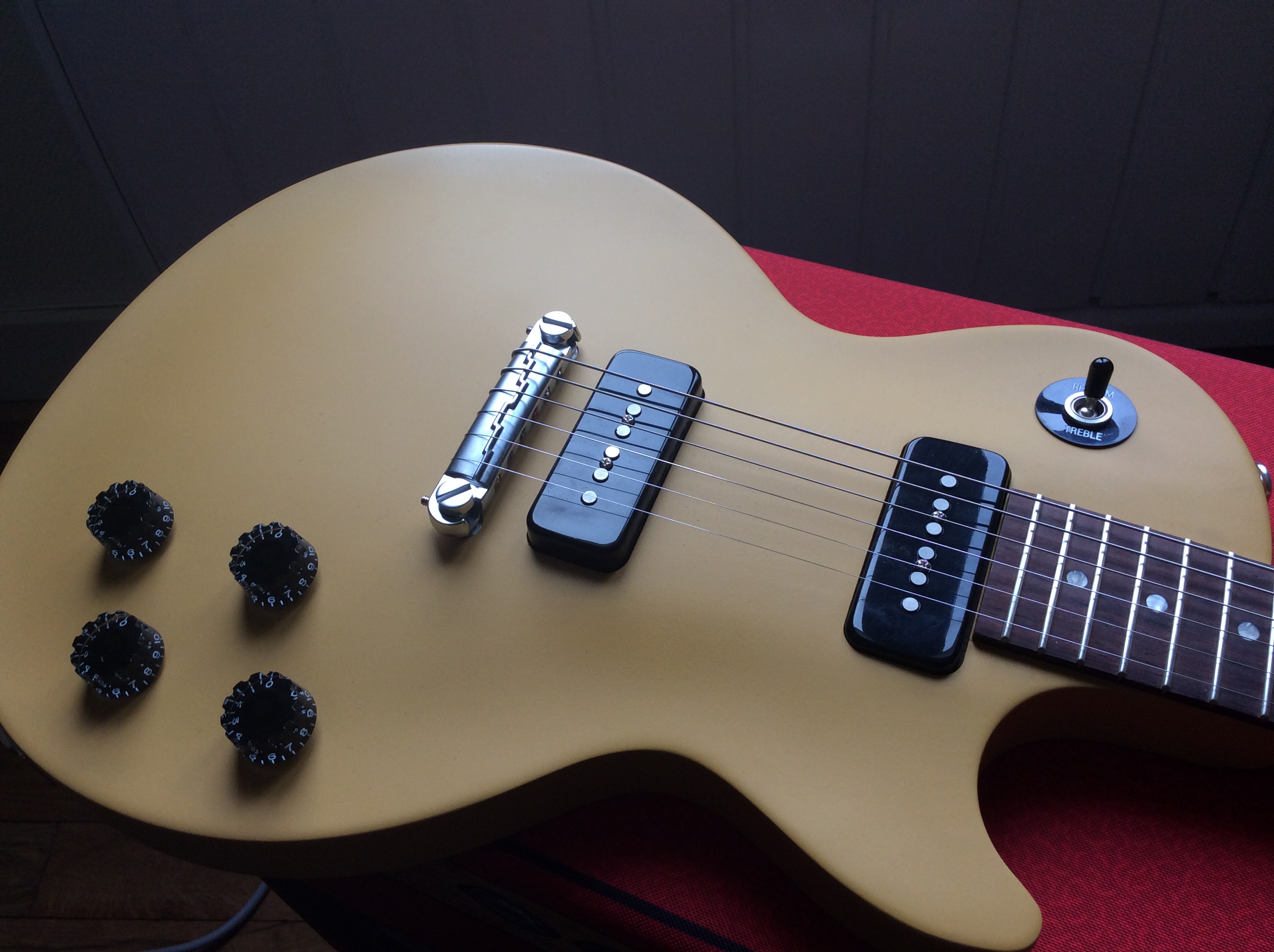 Gibson Les Paul Melody Maker 2014