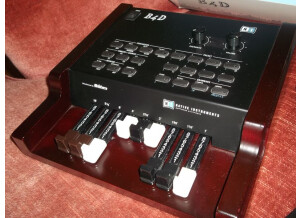 Native Instruments B4D Controller (96127)