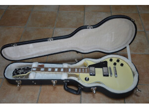 Gibson Les Paul Classic Custom 2011 - Cream (98581)