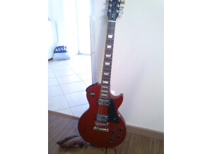 Gibson Les Paul Studio Faded 2011 - Worn Cherry (59172)