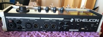 TC-Helicon VoiceLive 3 TC-Helicon VoiceLive 3