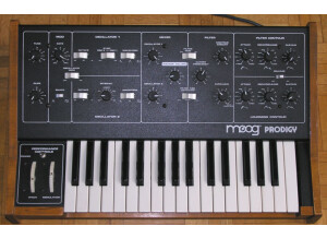 Moog Music Prodigy 8228