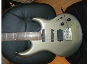 MusicMan LUKE 2 PURPLE SPARKLING