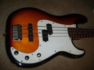 Squier Standard P Bass Special