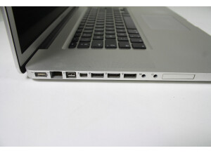 Apple MacbookPro 17&quot; Intel core 2 duo 2,4 (86175)