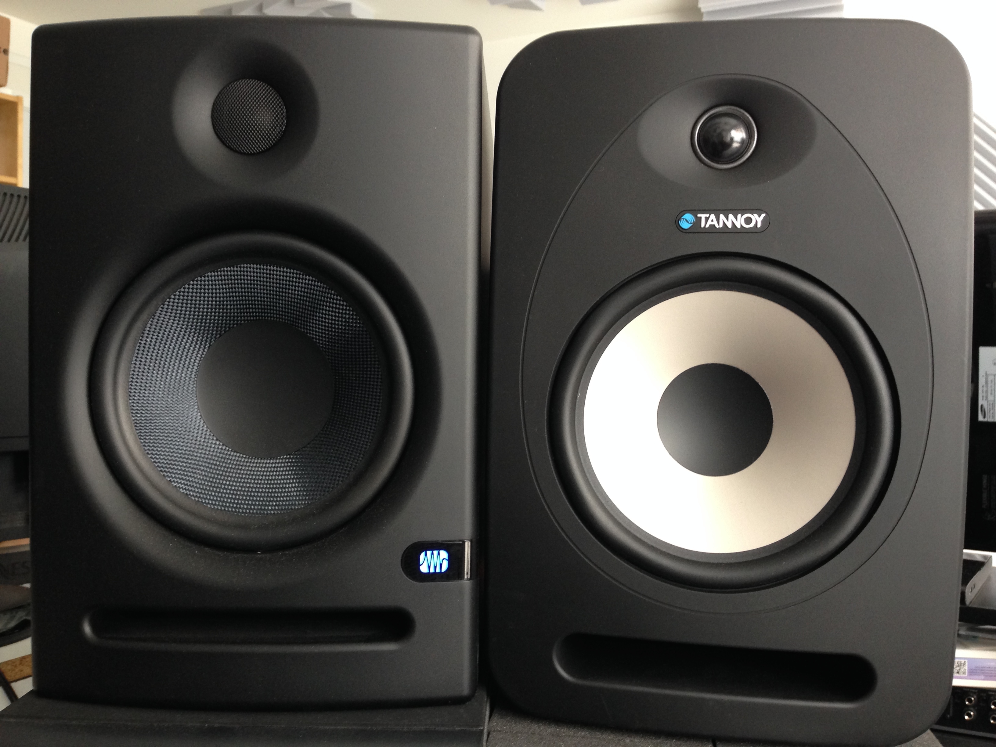 Tannoy Reveal 802