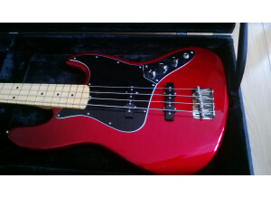 Fender American Special Jazz Bass - Candy Apple Red Maple
