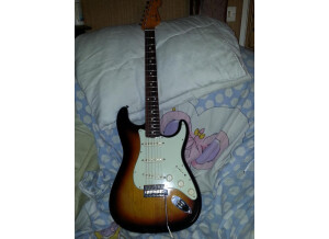 Fender Classic Player '60s Stratocaster - 3-Color Sunburst