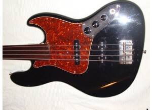 Fender Jazz Bass Japan (84647)