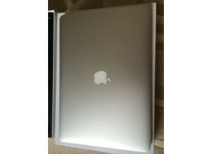 Apple Macbook Pro 15,4" rétina dernière génération (54378)