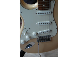 Fender Highway One Stratocaster LH - Honey Blonde Rosewood